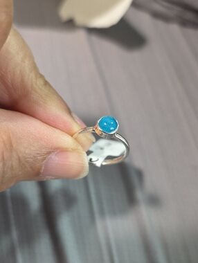 Sterling Silver Blue Apatite Stone Round Bezel Ring